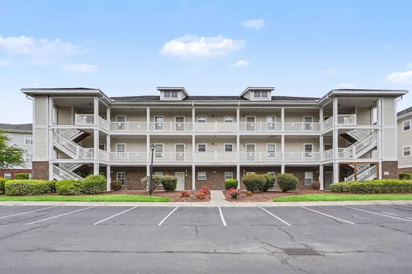 $134,900 | 604 Heathrow Drive, Unit 1097, Myrtle Beach, SC 29579