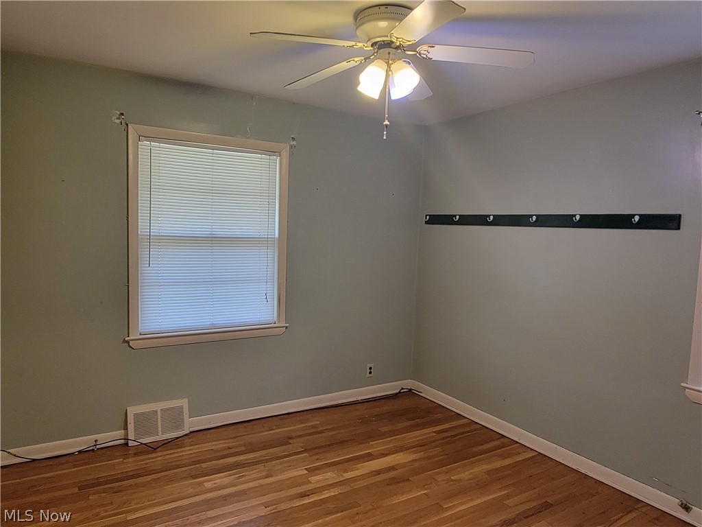 6165 Dunham Road Maple Heights, OH 44137 - Photo 12 of 18