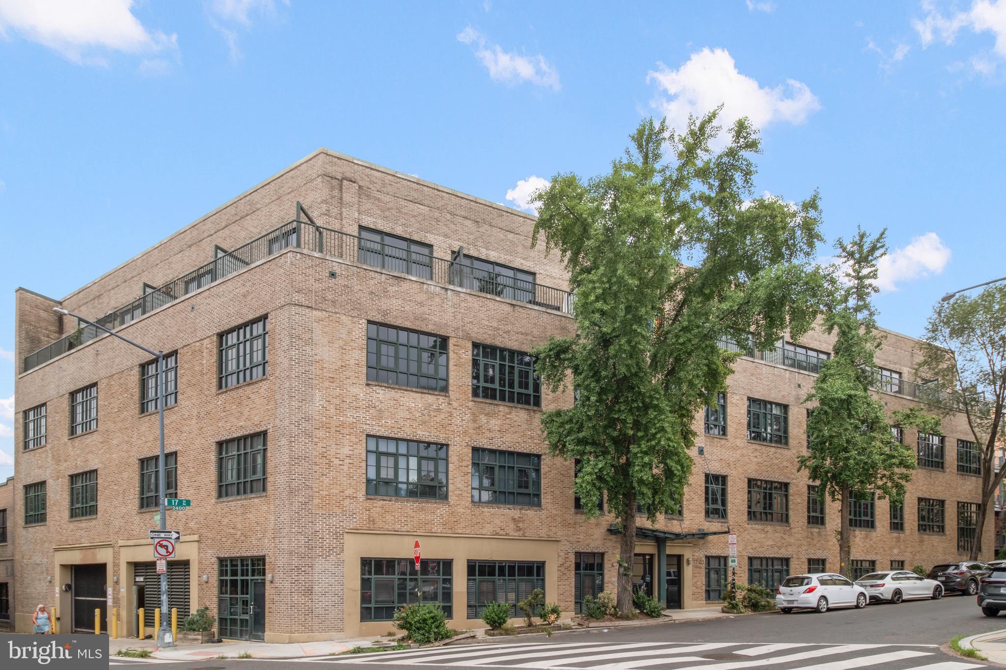 1701 Kalorama Road Northwest, Unit 312 Washington, DC 20009 - Photo 21 of 26