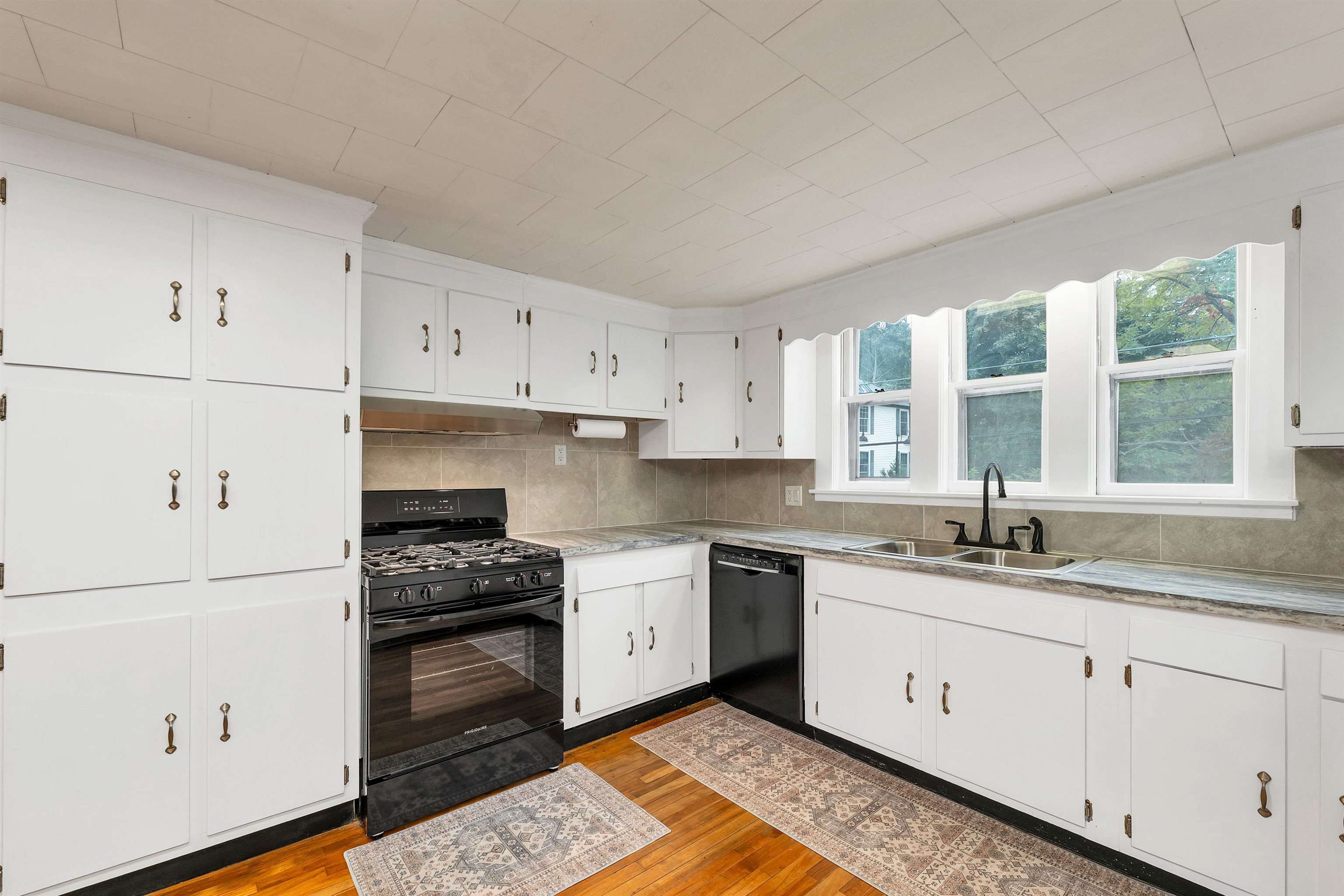 86 Main Street, Unit 2 Ossipee, NH 03814 - Photo 8 of 24