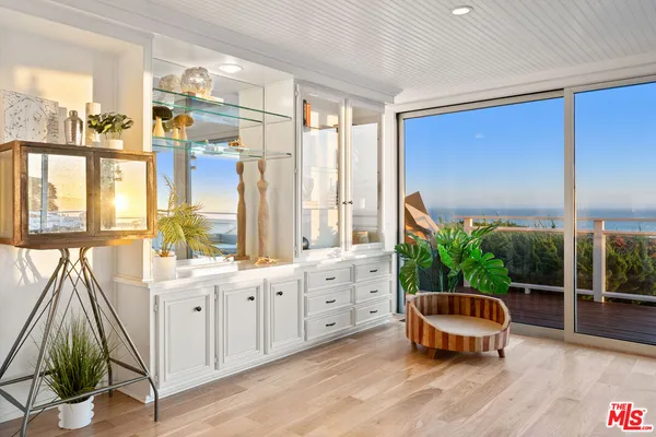 $1,950,000 | 29500 Heathercliff Road, Unit 173, Malibu, CA 90265