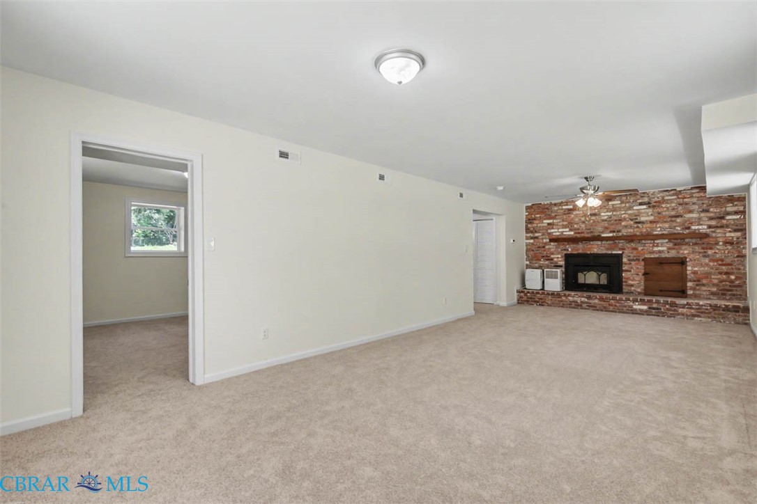 110 Artillery Road Yorktown, VA 23692 - Photo 33 of 39