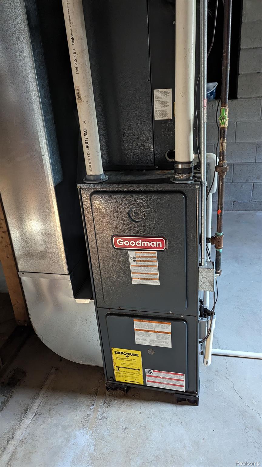 6227 Kenbrook Road Lansing, MI 48911 - Photo 22 of 24 FURNACE