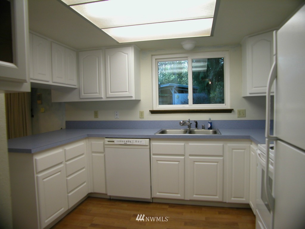 2803 Anderson Hill Road Southwest Port Orchard, WA 98367 - Photo 13 of 22 Gallery Image 13