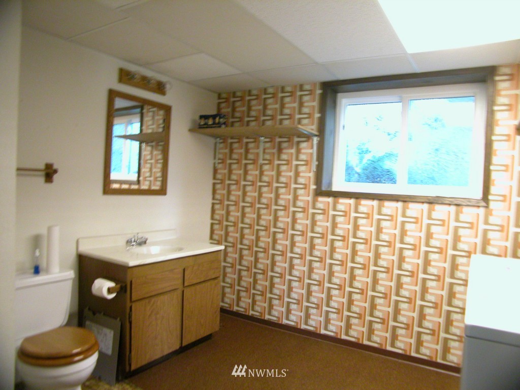 2803 Anderson Hill Road Southwest Port Orchard, WA 98367 - Photo 17 of 22 Gallery Image 17