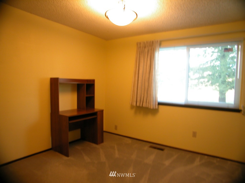 2803 Anderson Hill Road Southwest Port Orchard, WA 98367 - Photo 19 of 22 Gallery Image 19