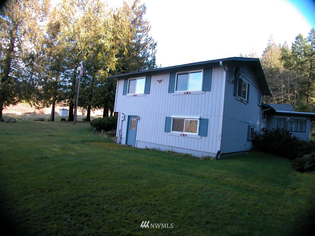 2803 Anderson Hill Road Southwest Port Orchard, WA 98367 - Photo 5 of 22 Gallery Image 5