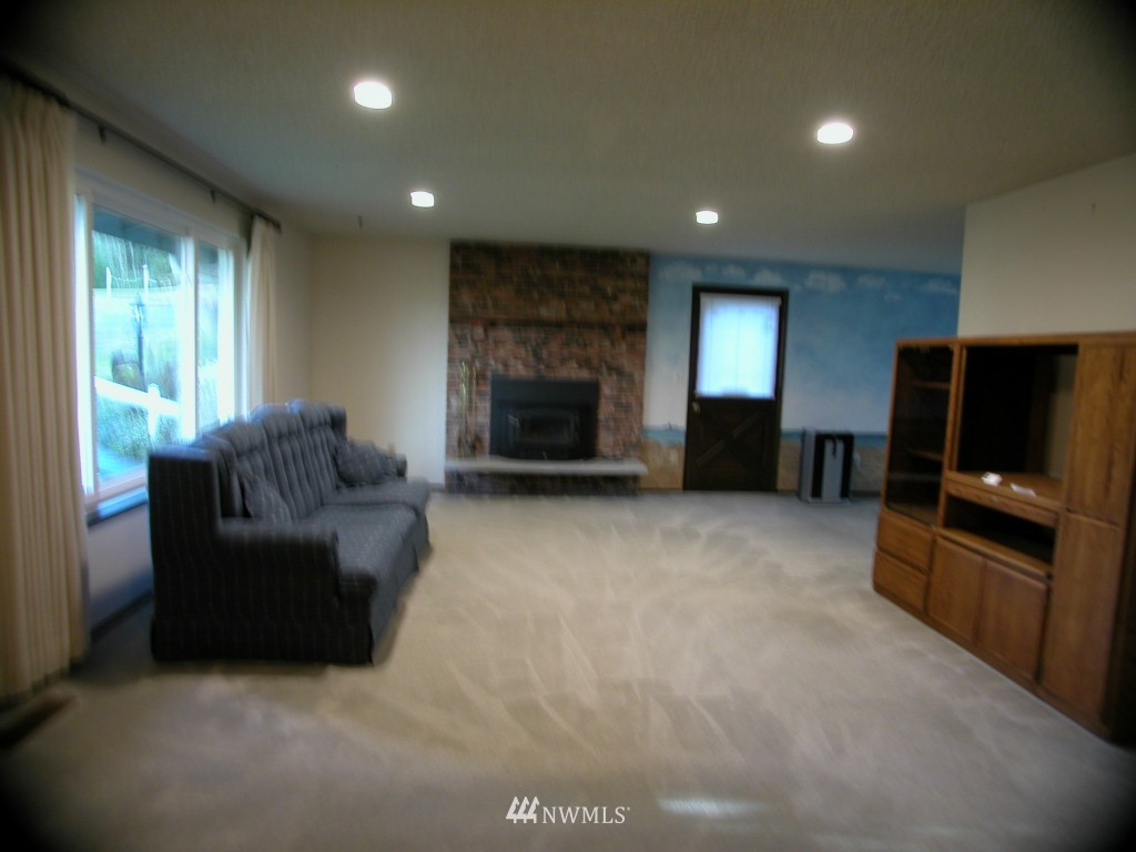 2803 Anderson Hill Road Southwest Port Orchard, WA 98367 - Photo 10 of 22 Gallery Image 10