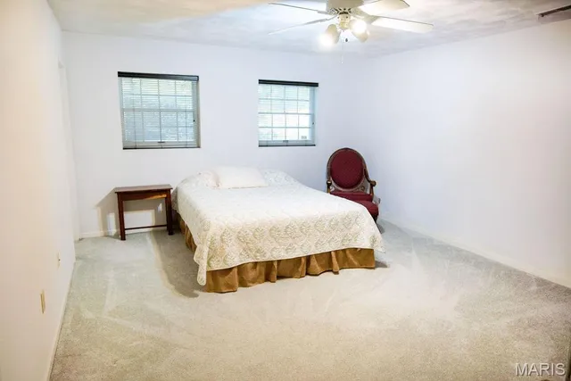 $629,000 | 6 Jenn Laur Drive, Edwardsville, IL 62025