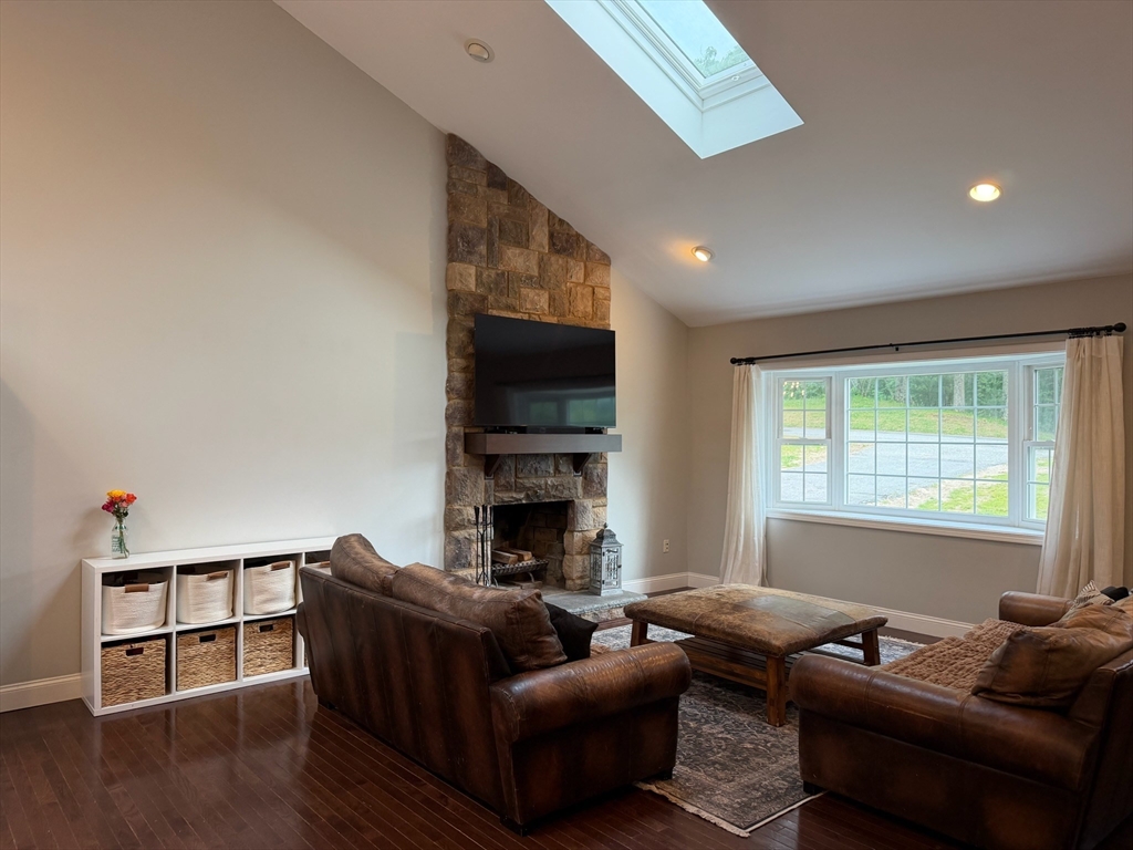 15 Mc Intosh Road Chelmsford, MA 01824 - Photo 9 of 30