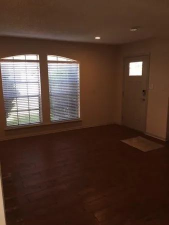 $1,900 | 10101 Camelot Drive, Frisco, TX 75035