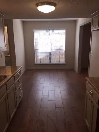 $1,900 | 10101 Camelot Drive, Frisco, TX 75035