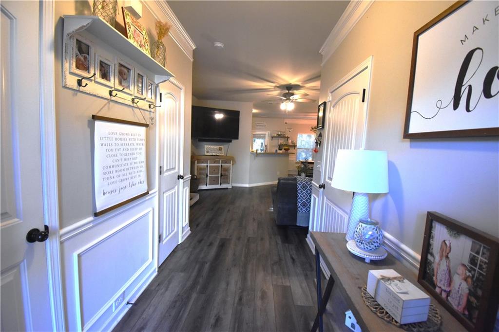 314 Valley Crossing Canton, GA 30114 - Photo 3 of 42