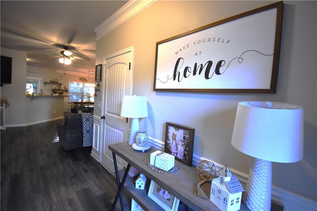 314 Valley Crossing Canton, GA 30114 - Photo 4 of 42