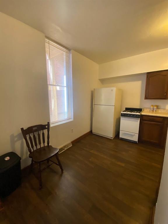44 Cowan Street Pittsburgh, PA 15211 - Photo 5 of 11