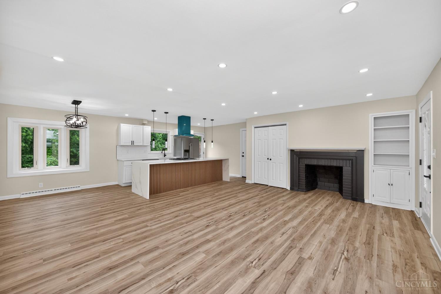 1856 Resor Road Fairfield, OH 45014 - Photo 4 of 54