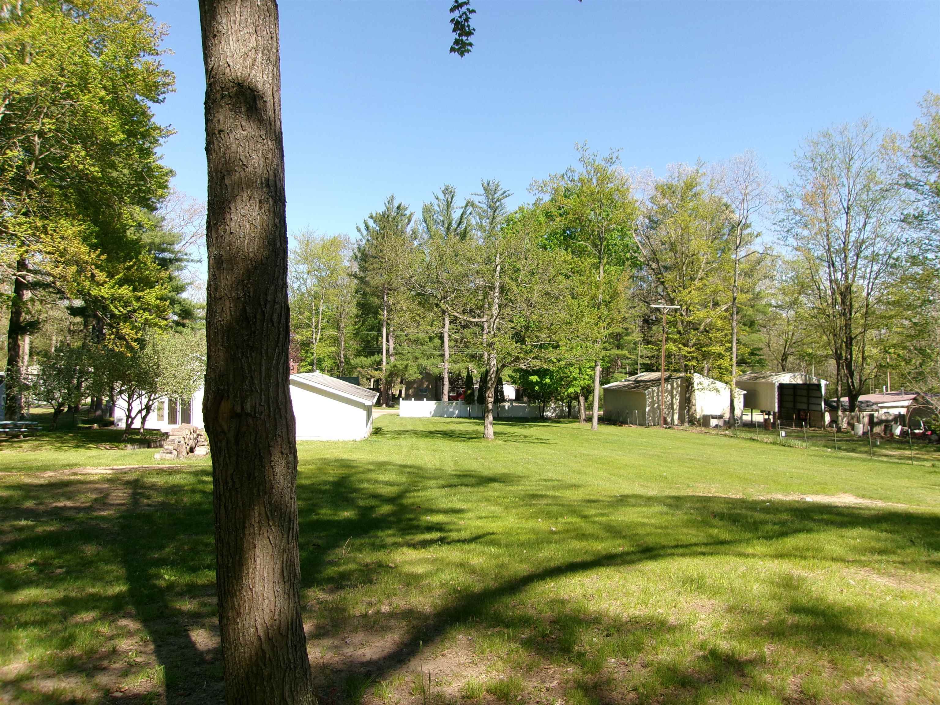 612 Pine Street Harrison, MI 48625 - Photo 43 of 57