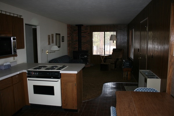 6 Cr 2084 Alpine, AZ 85920 - Photo 15 of 25 a kitchen with a stove and a refrigerator