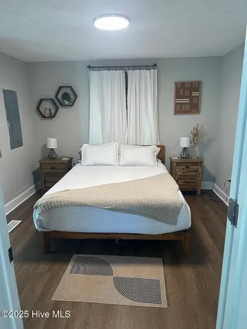 $2,200 | 217 North 11th Street, Wilmington, NC 28401