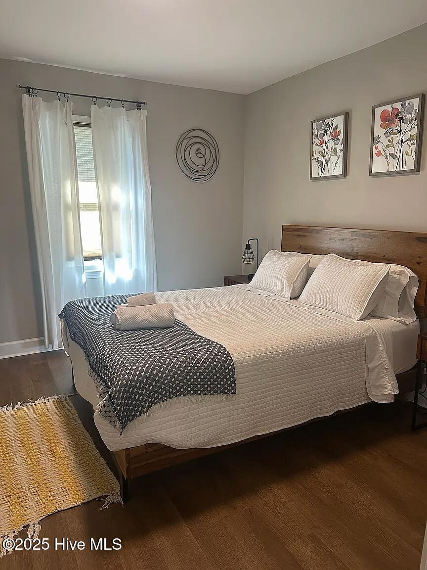 217 North 11th Street Wilmington, NC 28401 - Photo 13 of 18 Bedroom 2