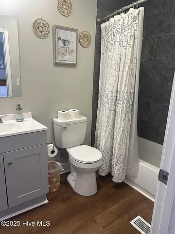 $2,200 | 217 North 11th Street, Wilmington, NC 28401