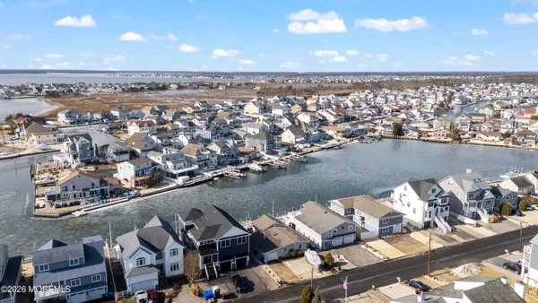$979,000 | 193 Cartagena Drive, Brick, NJ 08723