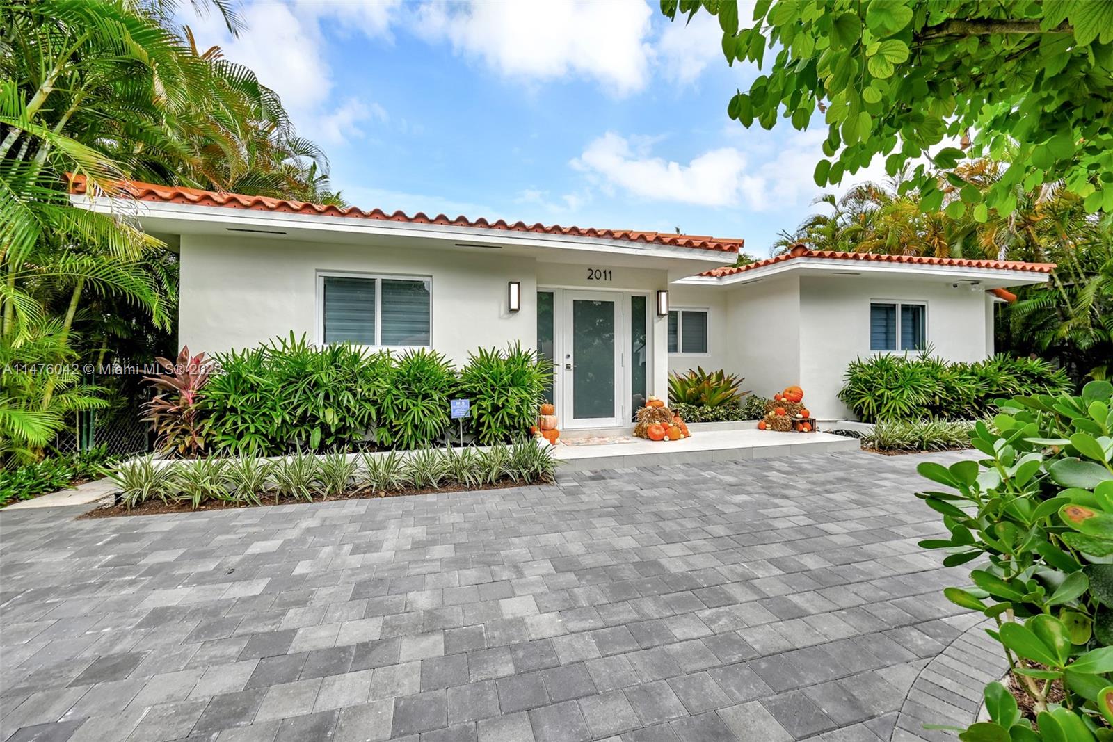 2011 Southwest 18th Street Miami, FL 33145 - Photo 1 of 35
