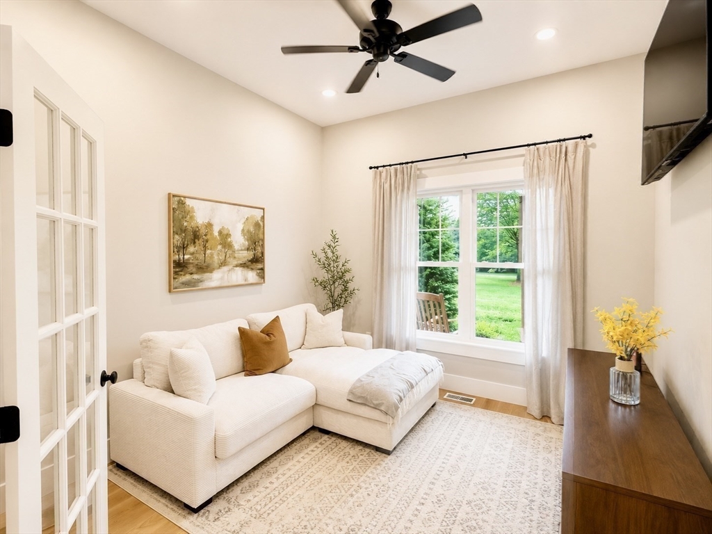 12 High Street, Unit 1 Rochester, MA 02770 - Photo 19 of 37 Gallery Image 19