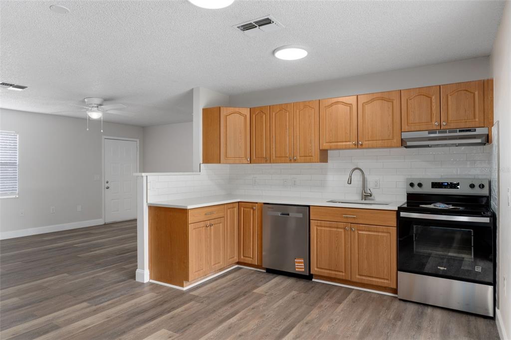 12420 Lombardy Street Spring Hill, FL 34608 - Photo 12 of 39