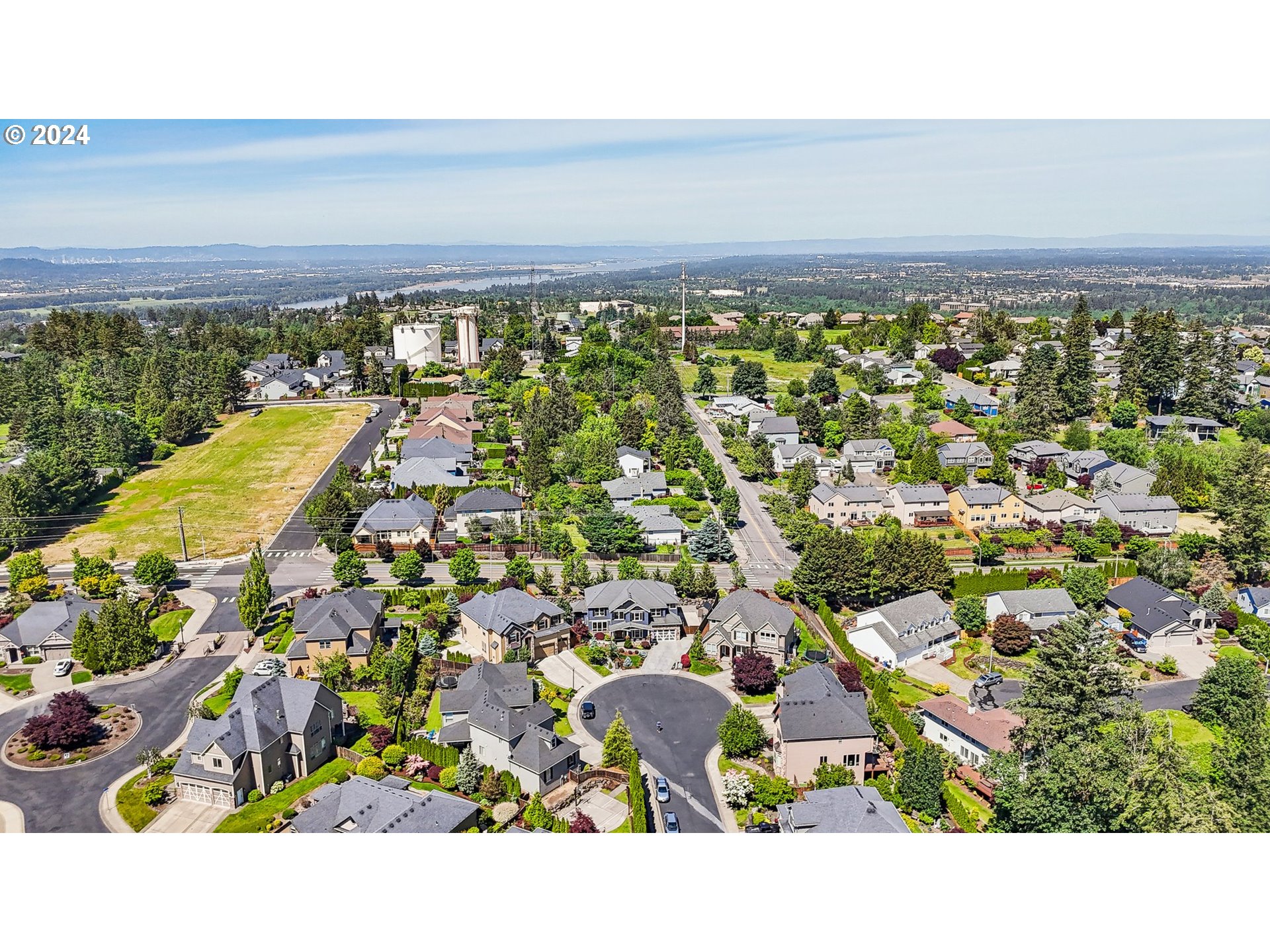 2368 Northwest 17th Avenue Camas, WA 98607 - Photo 40 of 47 a view of an ocean