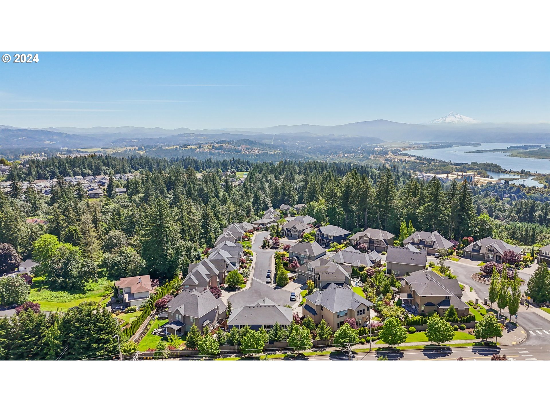 2368 Northwest 17th Avenue Camas, WA 98607 - Photo 41 of 47 a view of a city