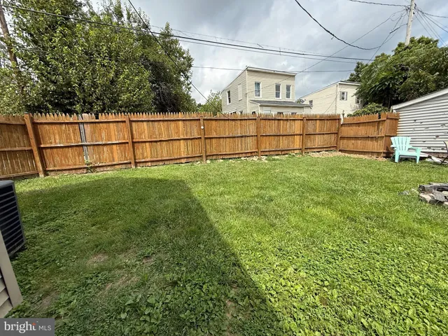 $3,300 | 420 Hutchins Avenue, Baltimore, MD 21212