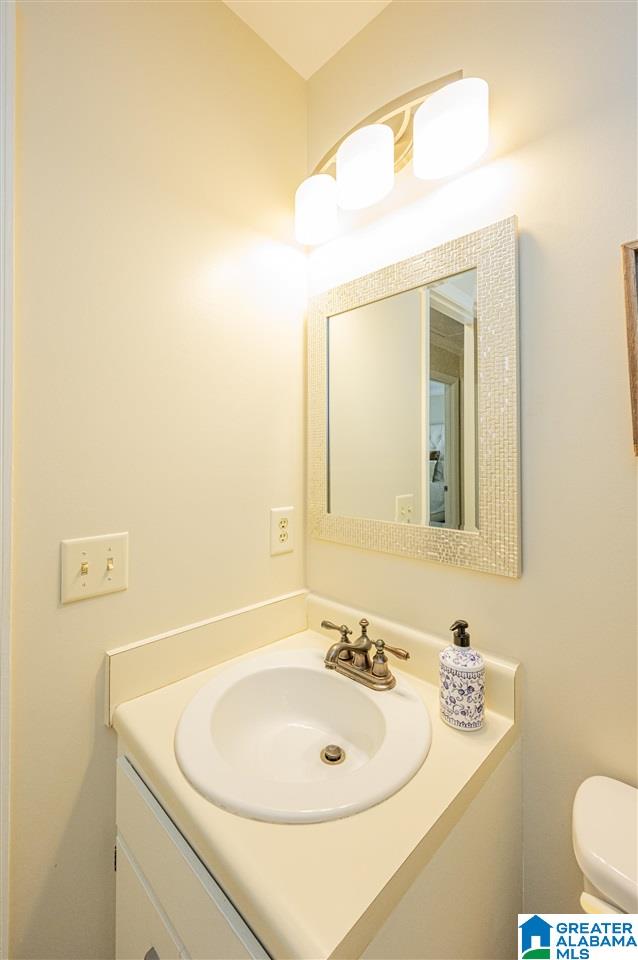 1001 Oak Grove Road Birmingham, AL 35209 - Photo 26 of 40