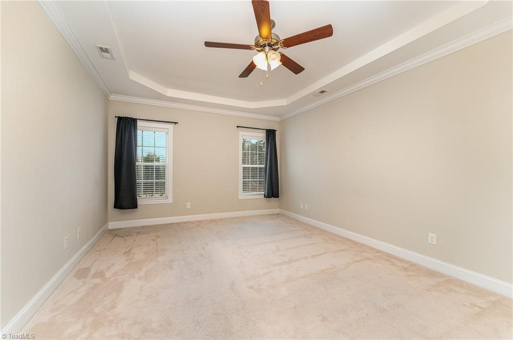 2827 Fallin Court High Point, NC 27262 - Photo 16 of 43 Gallery Image 16