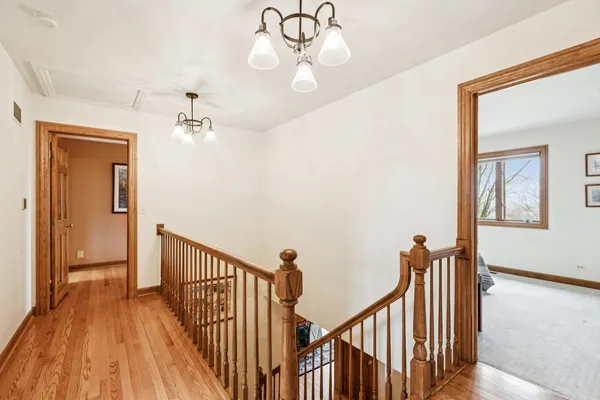 $989,000 | 54 Gentry Drive, Hawthorn Woods, IL 60047