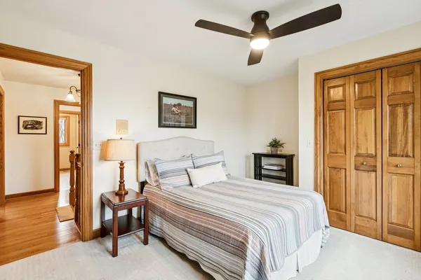 $989,000 | 54 Gentry Drive, Hawthorn Woods, IL 60047
