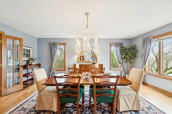 $989,000 | 54 Gentry Drive, Hawthorn Woods, IL 60047