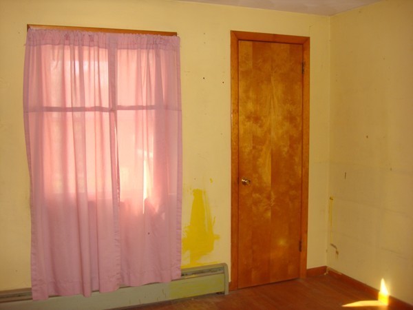 1191 Burnett Road Chicopee, MA 01020 - Photo 11 of 15 Gallery Image 11