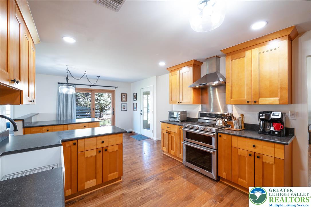 4075 Ross Road Bethlehem, PA 18020 - Photo 27 of 61 Gallery Image 27