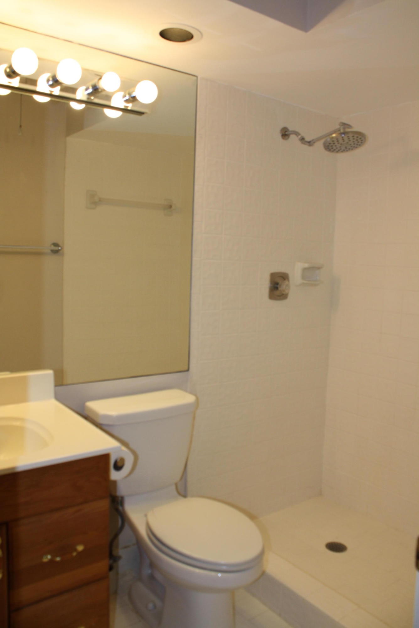 6945 Barbarossa Street Boca Raton, FL 33433 - Photo 11 of 27 MASTER BATH