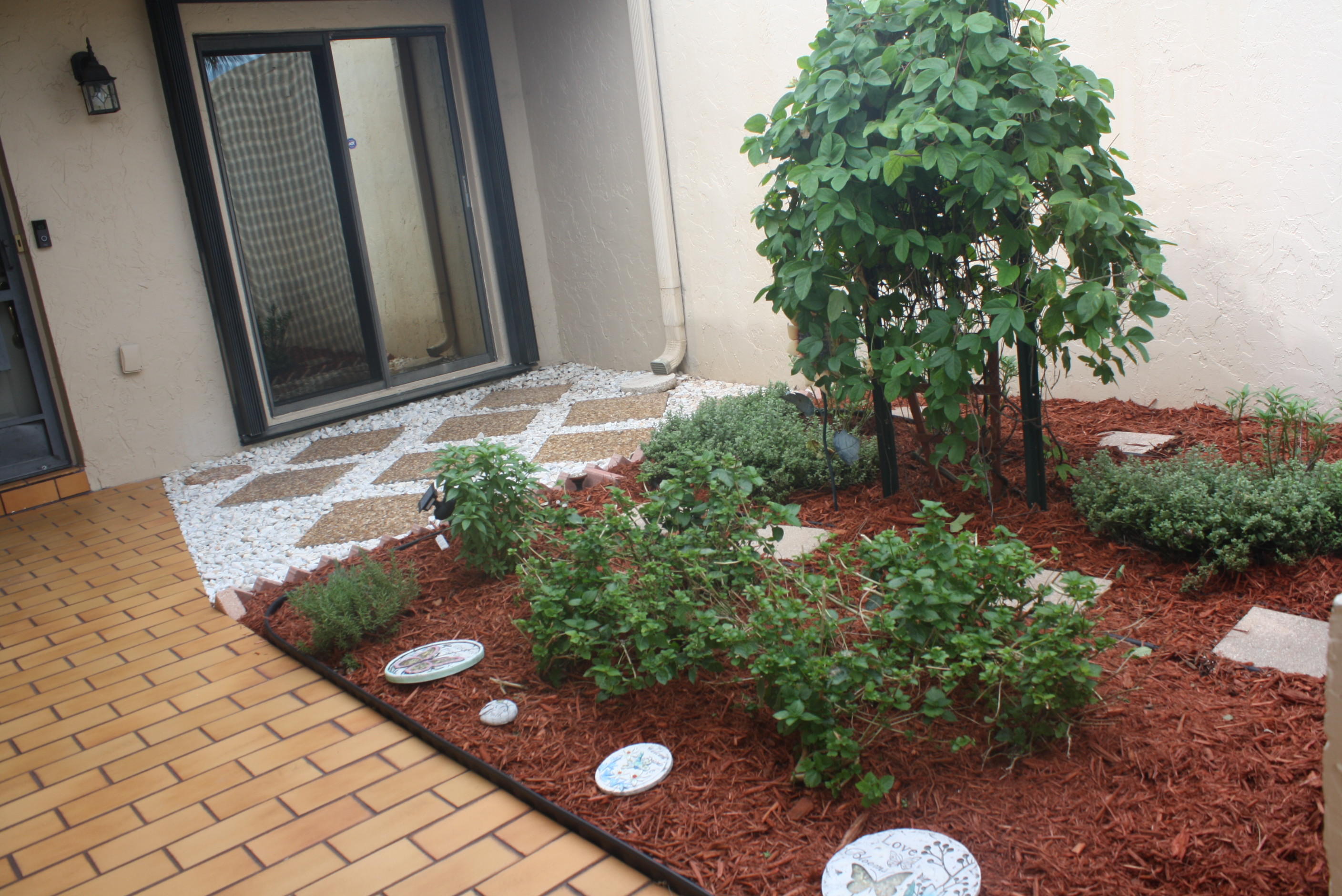 6945 Barbarossa Street Boca Raton, FL 33433 - Photo 3 of 27 BUTTERFLY GARDEN
