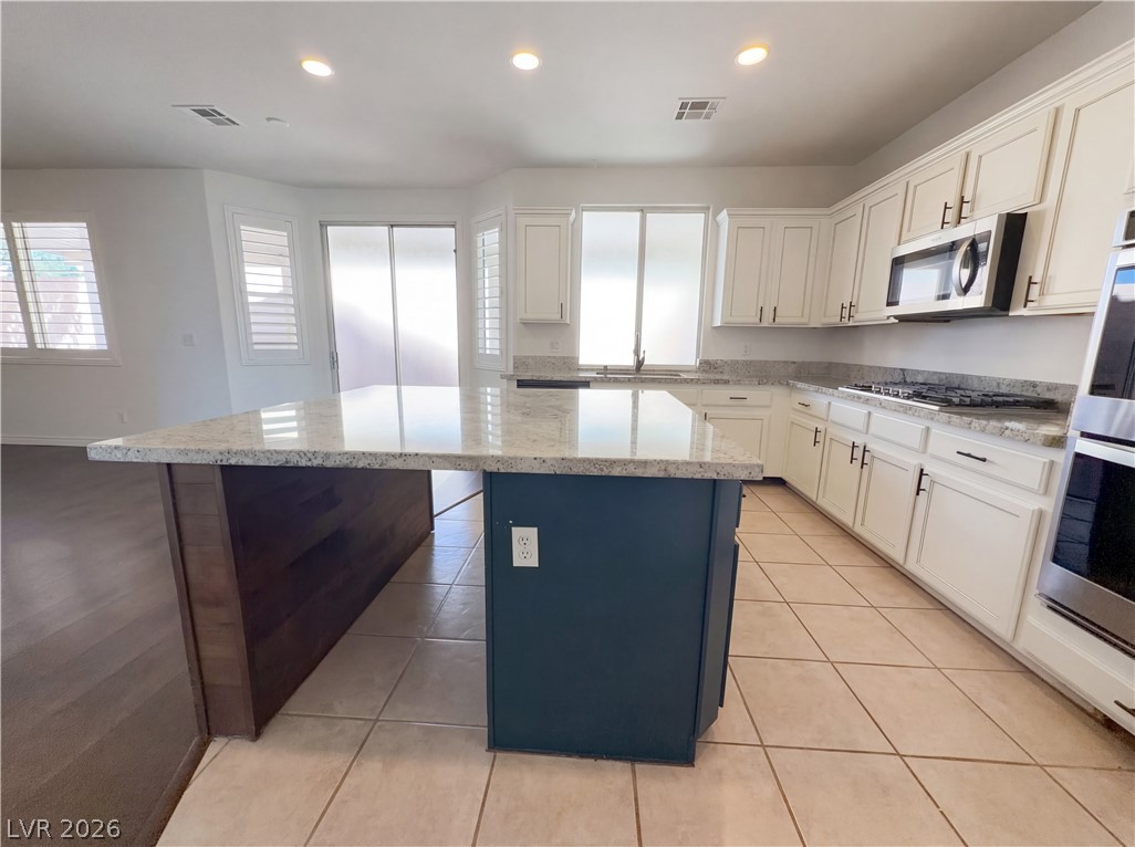 612 Tyler Ridge Avenue Henderson, NV 89012 - Photo 13 of 25