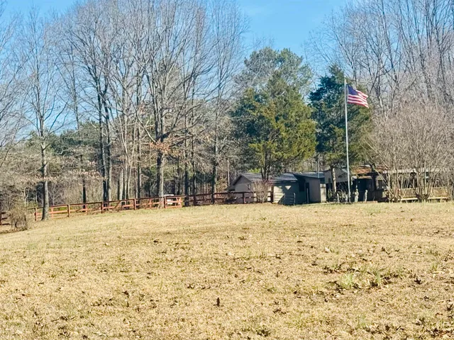 a sign that is on the wall