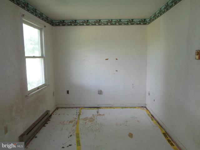 337 Lockhouse Road Falling Waters, WV 25419 - Photo 12 of 24 Interior (General)