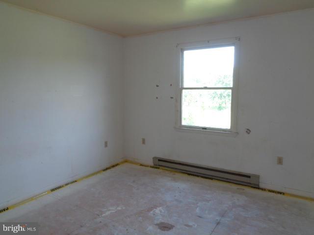 337 Lockhouse Road Falling Waters, WV 25419 - Photo 17 of 24 Bedroom 3