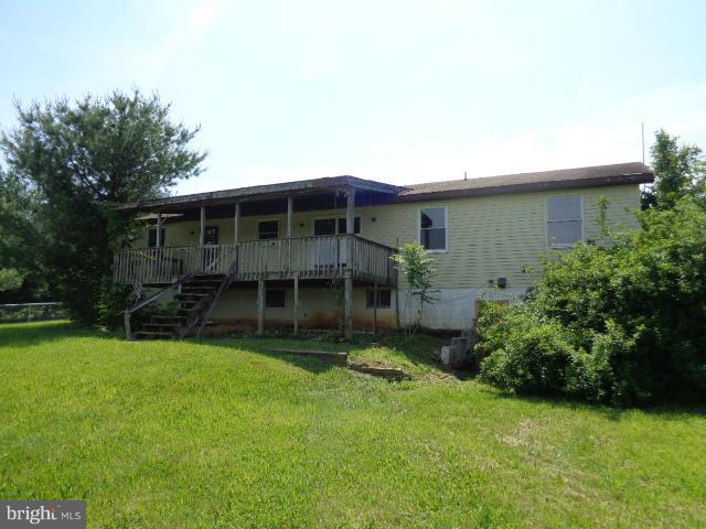 337 Lockhouse Road Falling Waters, WV 25419 - Photo 4 of 24 Exterior (Rear)