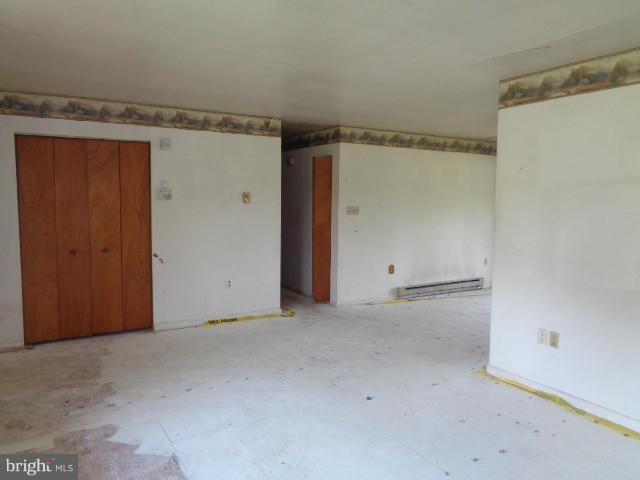 337 Lockhouse Road Falling Waters, WV 25419 - Photo 7 of 24 Living Room