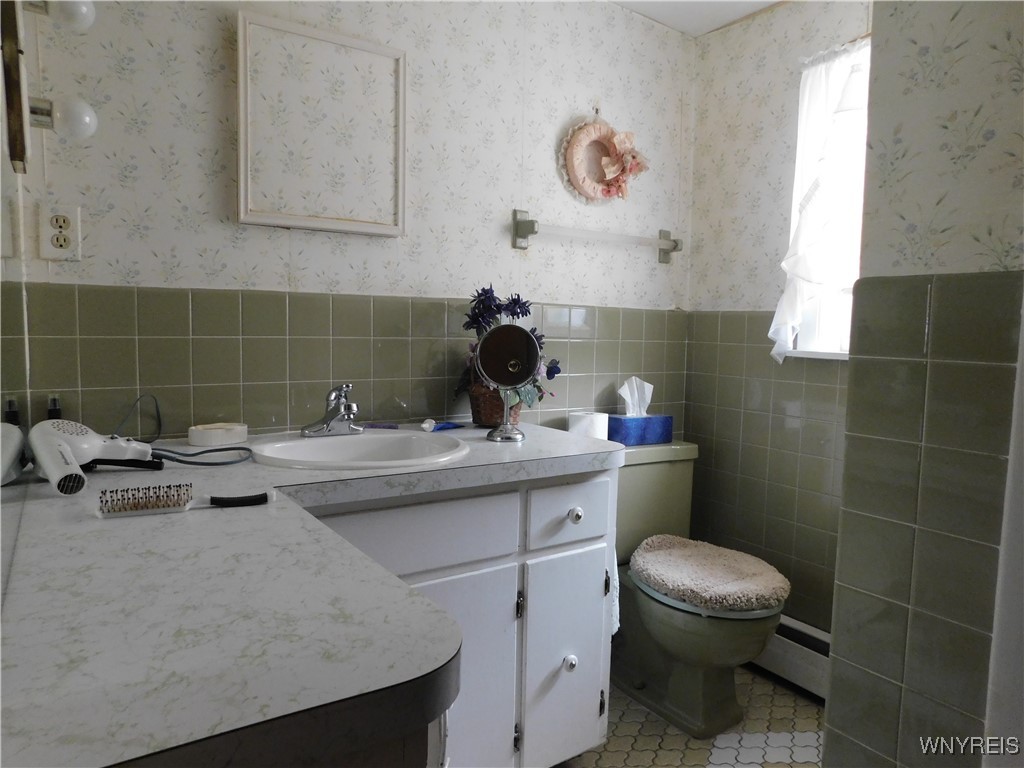 95 Kellwood Drive Irondequoit, NY 14617 - Photo 12 of 16