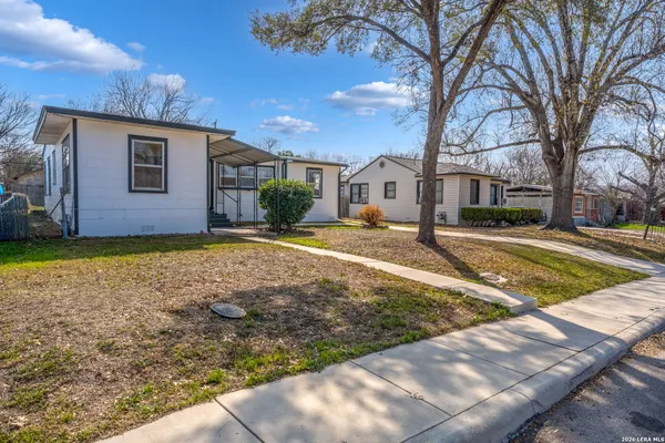 $1,300 | 310 Merry Ann Drive, San Antonio, TX 78223