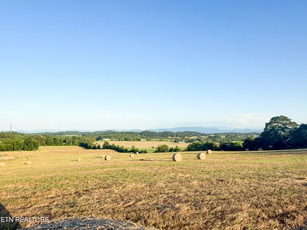 $249,900 | 13 Summerset Drive, Talbott, TN 37877